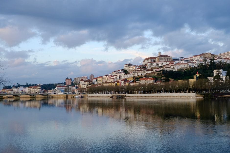 Coimbra para além da universidade