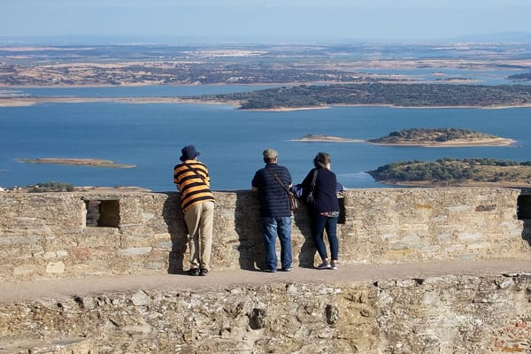 Alqueva de noite: o maior lago da Europa é também o céu mais escuro do continente